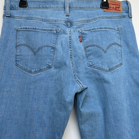 Levi’s 314 SHAPING STRAIGHT WOMEN'S JEANS - Picture 4 of 4